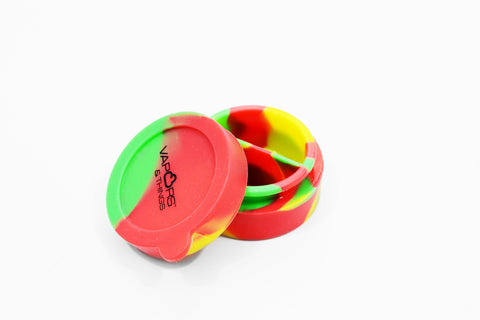 vaporsandthings.com:Vapors & Things 1.7in Rasta Round Silicone Container