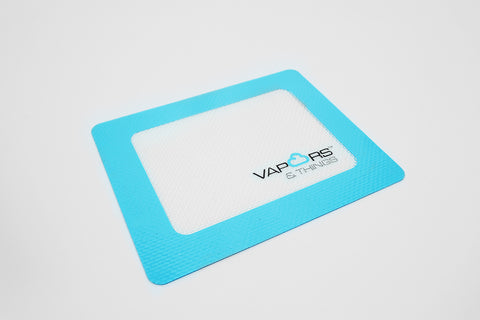 vaporsandthings.com:6.3" x 5.1" Vapors & Things Small Silicone Mat